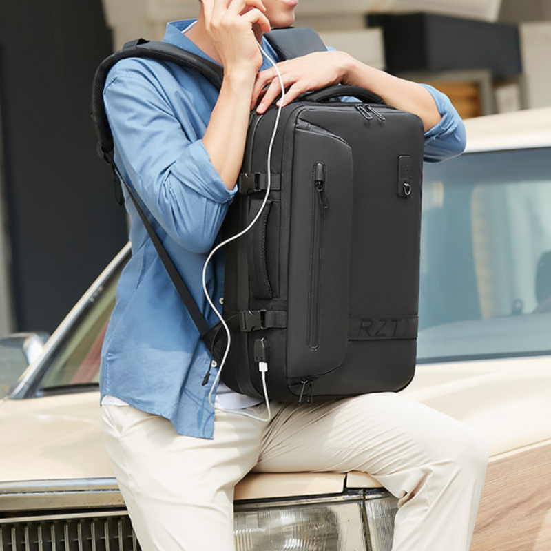 Sac à dos Extensible et à Compression sous vide - Chargeur USB 25 à 40 L